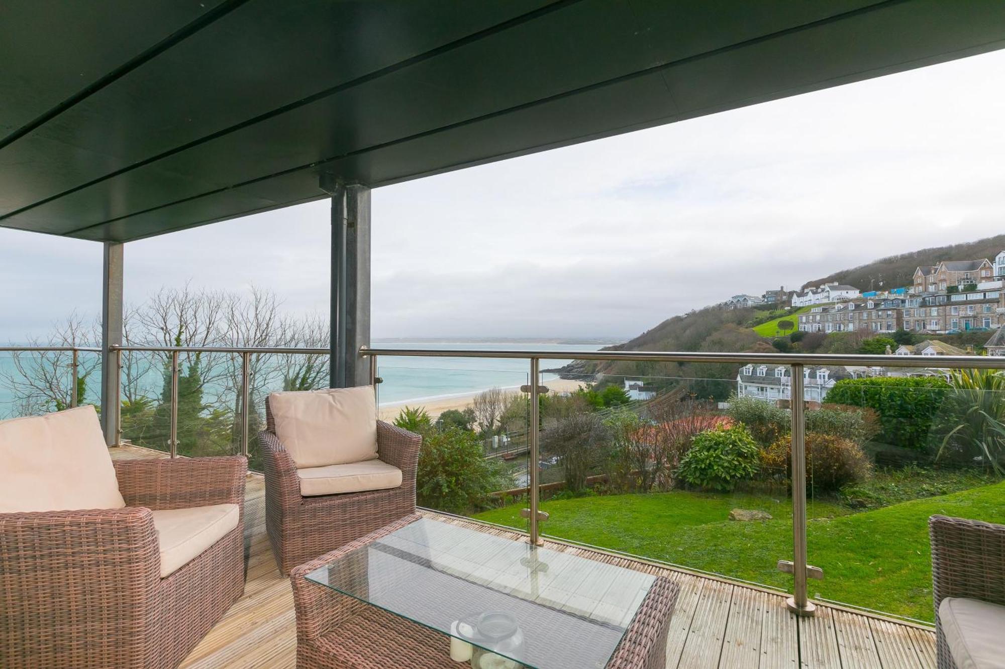 Number One Peninsula Villa St Ives  Exterior photo